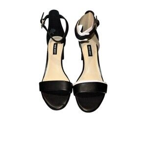Women’s Size 7- Nine West Shoes- Black- Open Toe